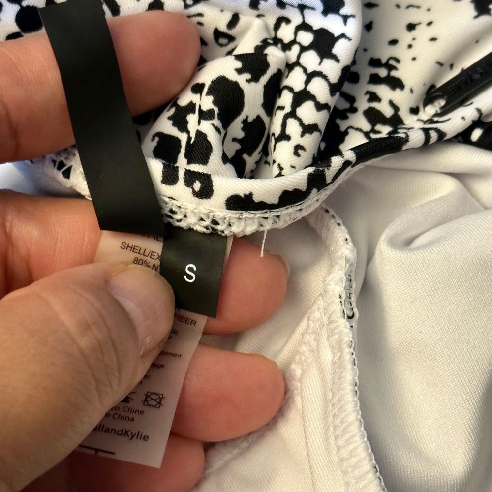 Kendall + Kylie One-Piece Swimsuit - Picture 5 of 6